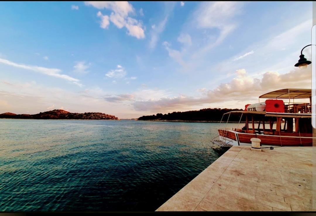 Marla1 Lägenhet Vodice Exteriör bild